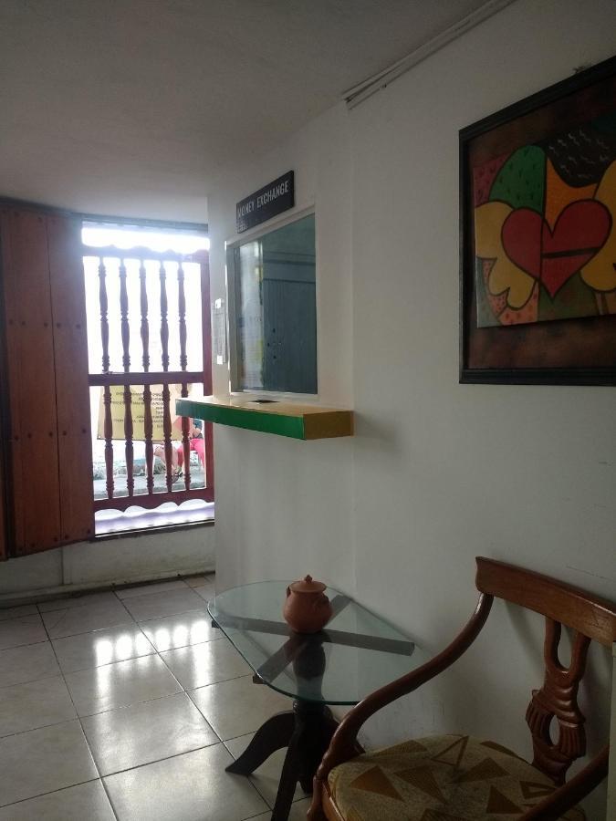 Hostal Fareb Cartagena Eksteriør billede